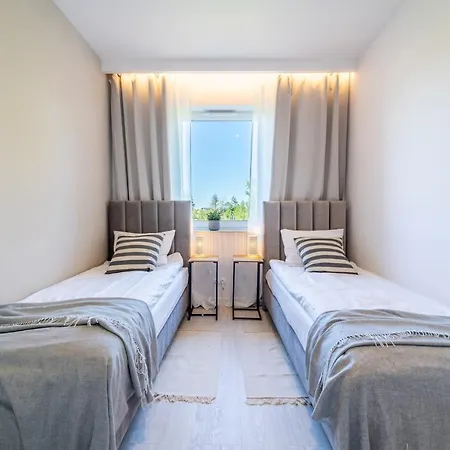 Unique View - 3pok, 4 łóżka, Widok Na Rzekę, Centrum, Netflix, Parking, Winda Apartament Iława