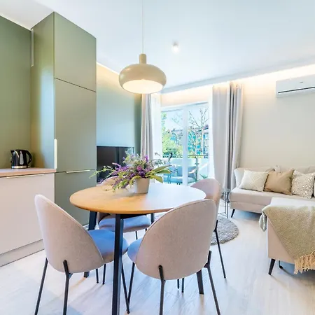 דירה Unique View - 3pok, 4 Lozka, Widok Na Rzeke, Centrum, Netflix, Parking, Winda